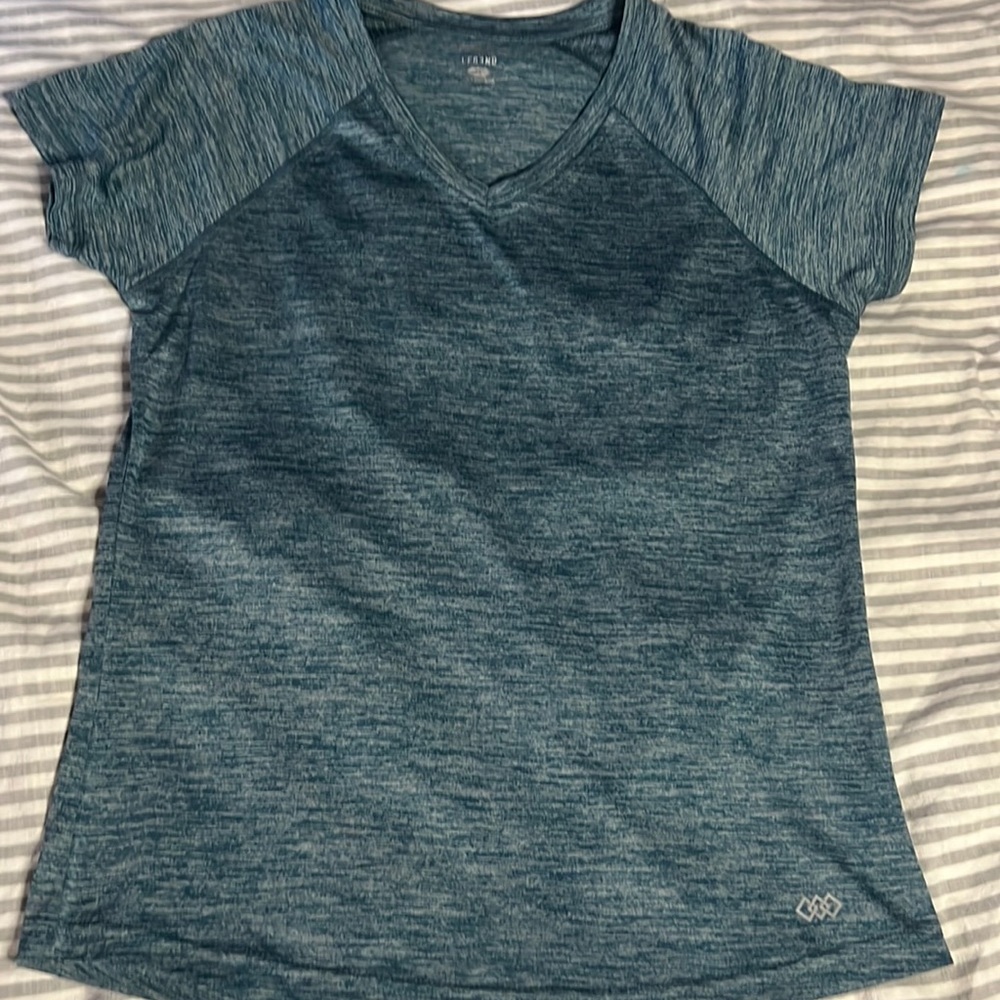 Legend athletic shirt